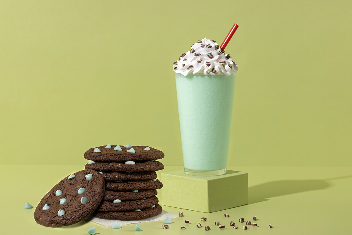 Lucky Leprechaun Blender and Chocolate Mint Chip Cookies